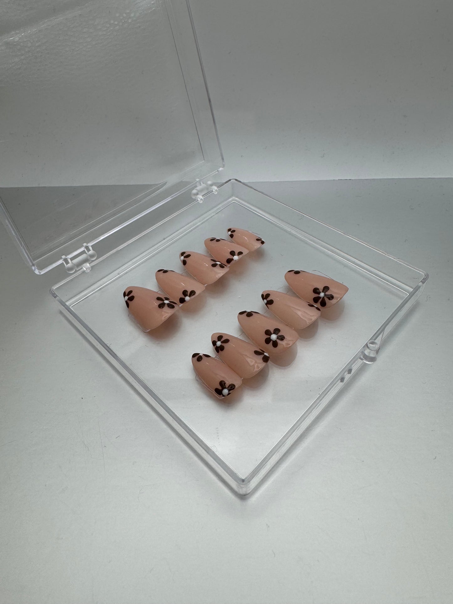Mocha petals